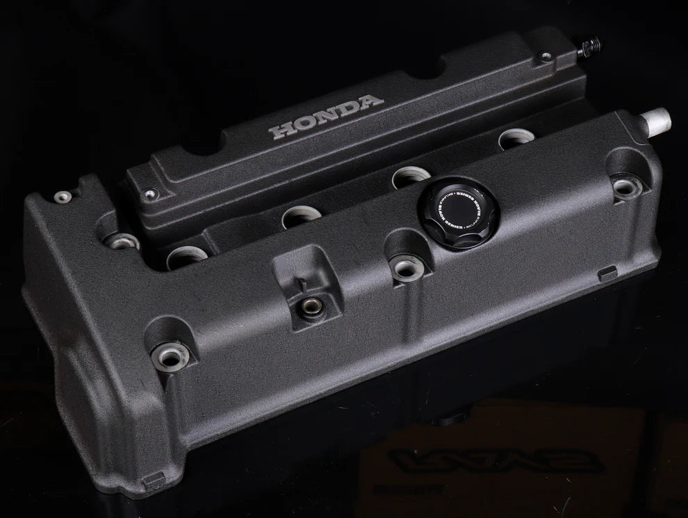 Honda OEM K-Series Valve Cover w/AN Fitting and Skunk2 Oil Cap - Wrinkle Black (Used)