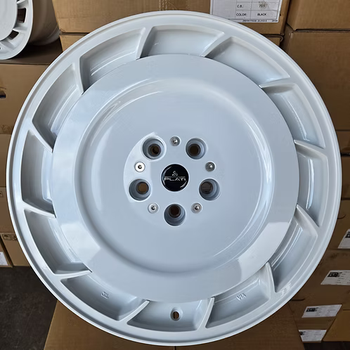 (4) Aero style, Gloss White, 19x8 +38, 5x120, 69.6