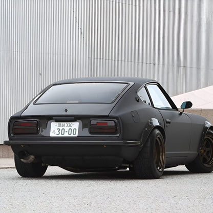 Rocky Auto Carbon Rear Garnish for S30 Nissan Fairlady Z
