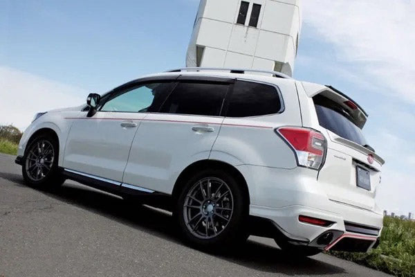 Garage Vary Tailgate Spoiler (Urethane) for Subaru Forester (SJ) 2014-2018