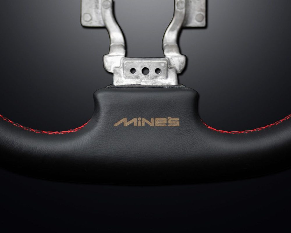 Mine’s Leather Steering Wheel for R35 Nissan GT-R