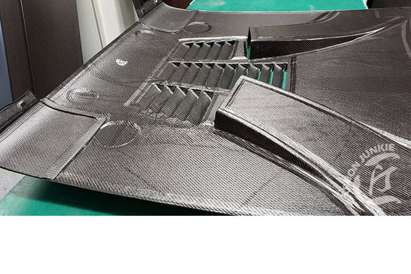Workshop Takumi Carbon Junkie Ver.1 (Dry Carbon Fiber) Aero Hood for Toyota Trueno (AE86) 1983-1987