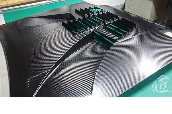 Workshop Takumi Carbon Junkie Ver.1 (Dry Carbon Fiber) Aero Hood for Toyota Trueno (AE86) 1983-1987