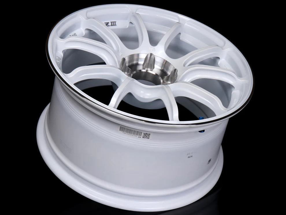 Advan Racing RZ III Wheels - Racing White Metallic / 18x9.5 / 5x114.3 / +35
