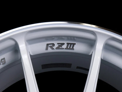 Advan Racing RZ III Wheels - Racing White Metallic / 18x9.5 / 5x114.3 / +35