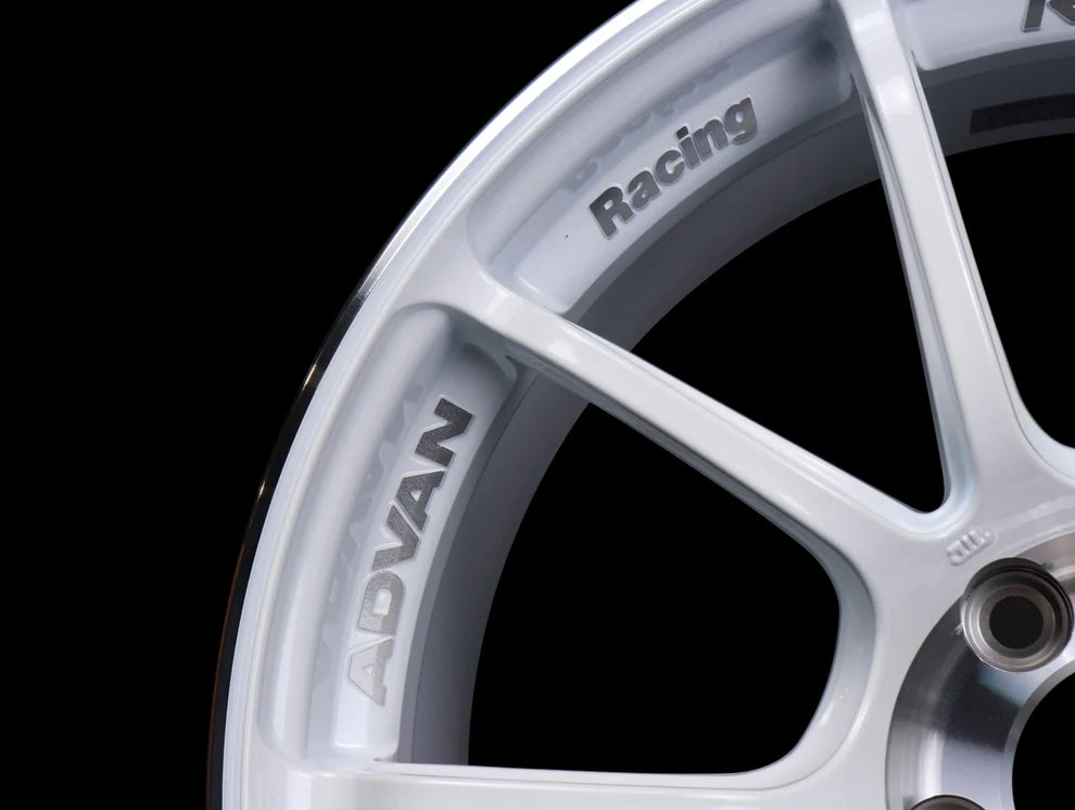 Advan Racing RZ III Wheels - Racing White Metallic / 18x9.5 / 5x114.3 / +35