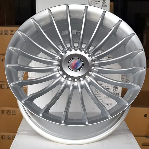(4) C09 style, Gloss Silver, 20x8.5 +22, 20x9.5 +35, 5X112