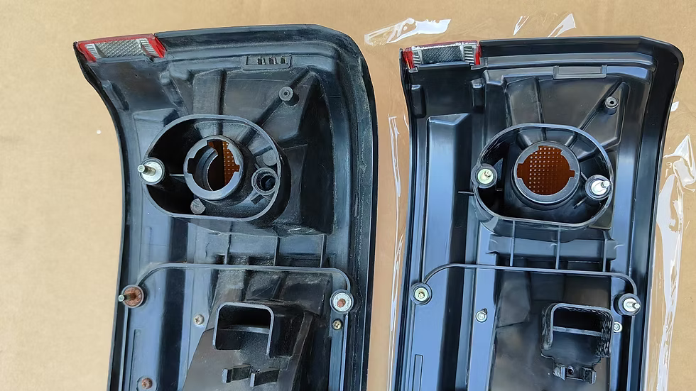 AE86 Kouki Redline Taillights + Redline Center Garnish