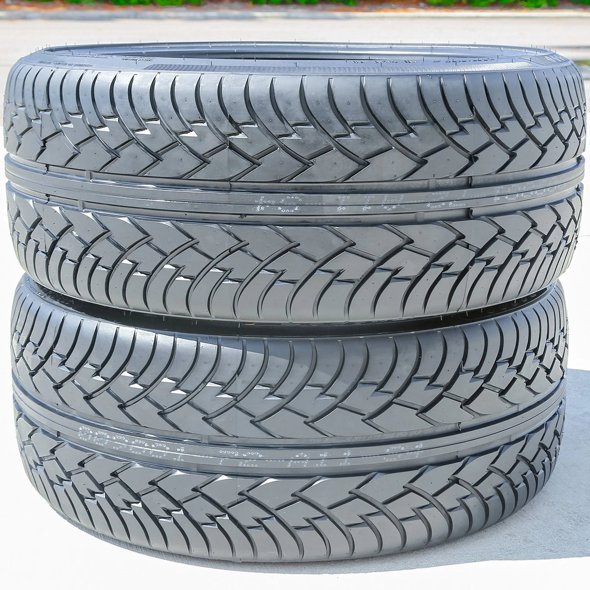 4 Dcenti D9000 305/30R26 ZR 109W XL All Season Tires 40k Mi Warranty 320AA