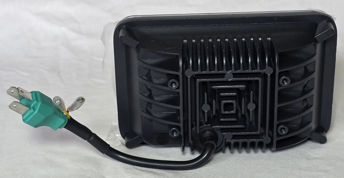 Vehicle LED Fog Headlights Halo DRL Hi-Lo Beam Brand New In Box Lot Of 4 6x4"