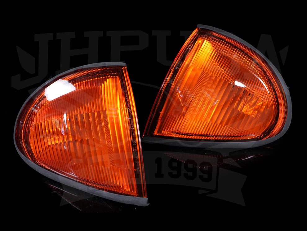 Spec-D Tuning Amber Corner Lights - 93-97 Delsol (2)